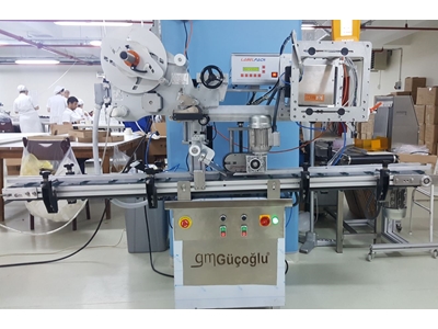 Yuvarlak Etiketlemeli Üst Etiket Yapıştırma Makinesi - 0
