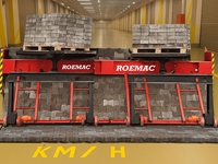 4200 mm Concrete Blocks Curbstone And Paver Machine
