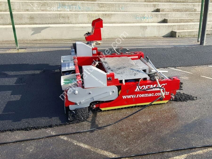 280 cm Suport Surfaces and Playgrounds Premium Finisher Machine