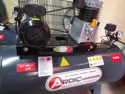 200 Litre Abac Kafa Monofaze Pistonlu Kompresör