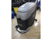 Rent Nilfisk Sc 450 Floor Cleaning Machine Rental - 4