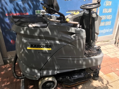 Karcher B 140 Binicili Zemin Yıkama Makinası - 10