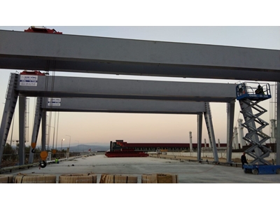 32 Ton Gantry Crane - 2