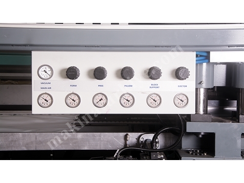 Efm-600 Rotary Thermoforming Machine