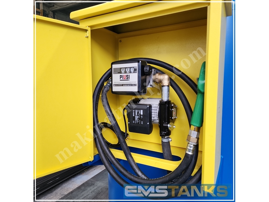 Réservoir à carburant vertical hors sol de 3000 L avec pompe intégrée