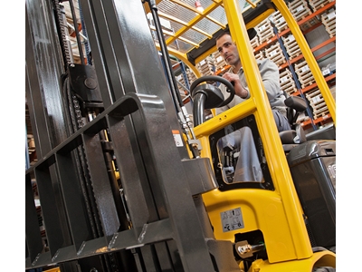 1300 Kg (3 - 7 Metre) Akülü Forklift - 4