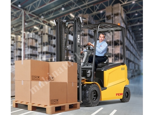 3500 Kg (3-7 Metre) Akülü Forklift