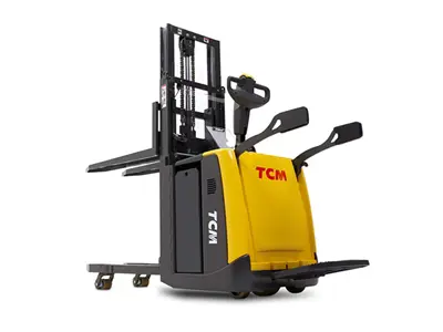 2 Ton (2100 Mm) Electric Pallet Stacker