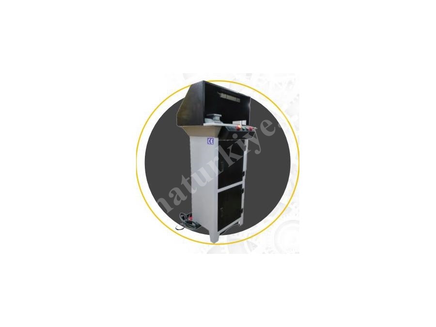 Machine de coupe à onglet testée
