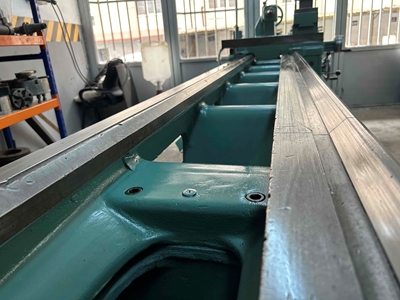 3 Metre Üniversal Torna Tezgahı - 12