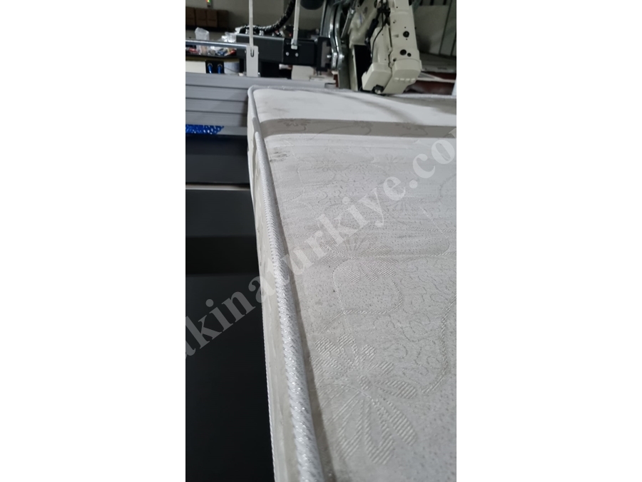 25-30 Mattresses / Hour Automatic Tape Edge Machine