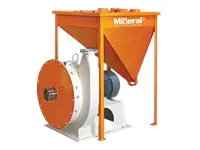 300-600 Kg / Hour Hammer Mill Grinding Machine