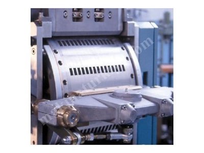 1540 Kg / Hour Automatic R Type Cube Sugar Machine - 2