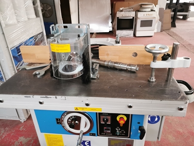 FR 2000 S Arabalı Freze - 4