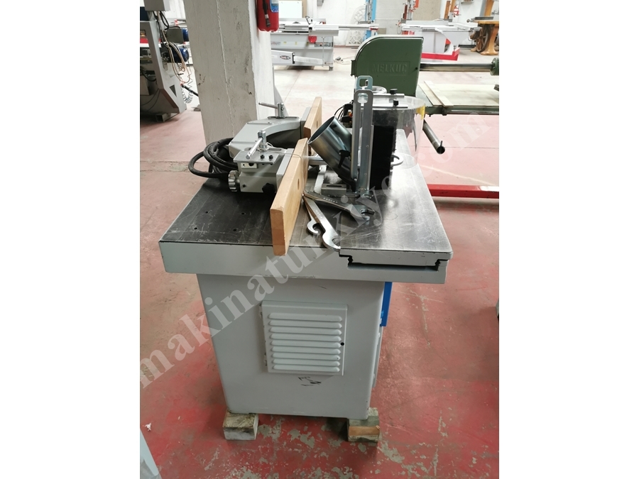 FR 2000 S Arabalı Freze