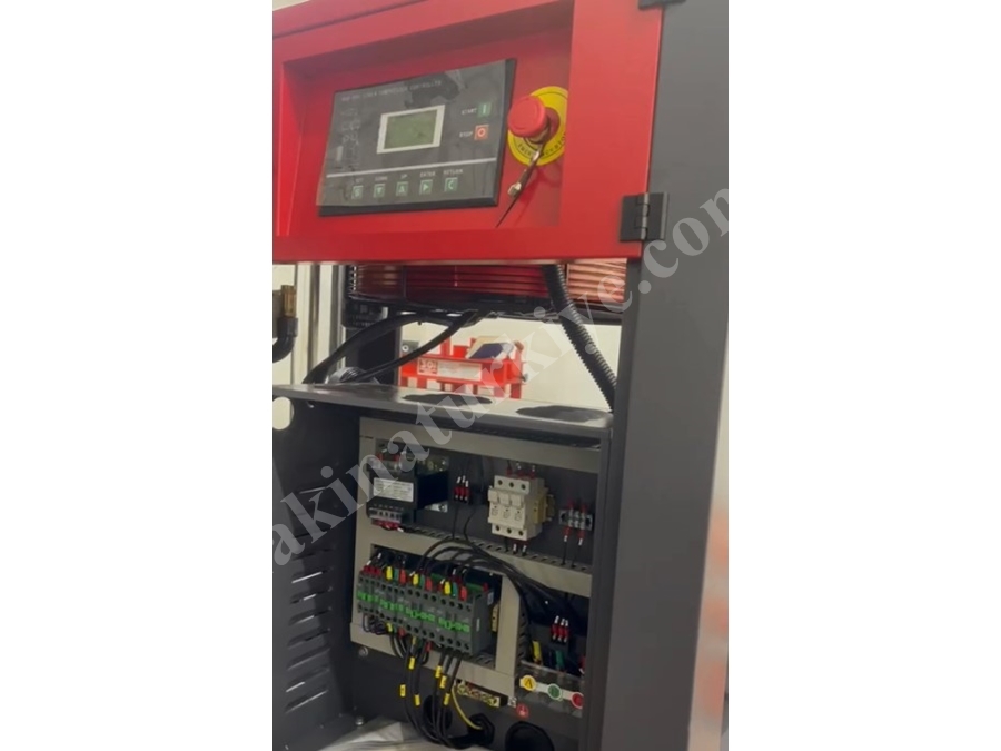 22 Kw 30 Hp Direk Akuple Vidalı Kompresör