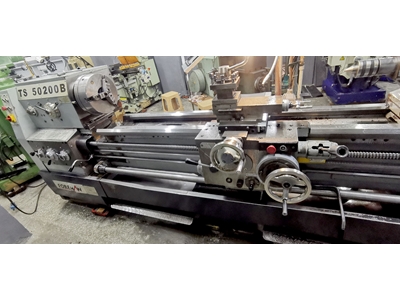 Ø 500 mm (2000 mm ) Üniversal Torna Tezgahı - 1