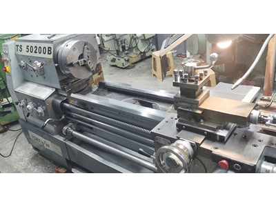 Ø 500 mm (2000 mm ) Üniversal Torna Tezgahı - 2