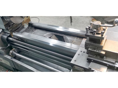 Ø 500 mm (2000 mm ) Üniversal Torna Tezgahı - 4