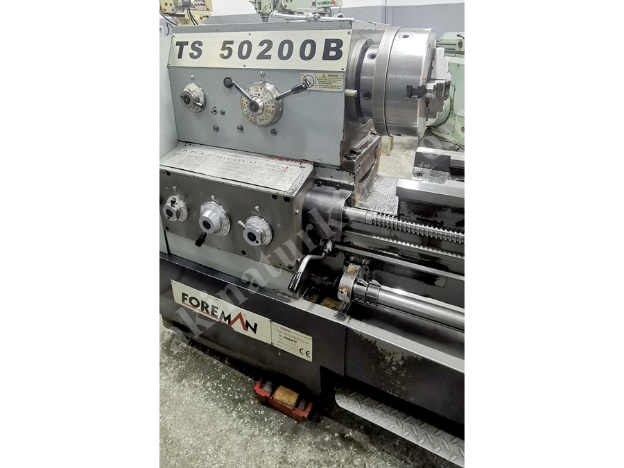 Ø 500 mm (2000 mm ) Üniversal Torna Tezgahı
