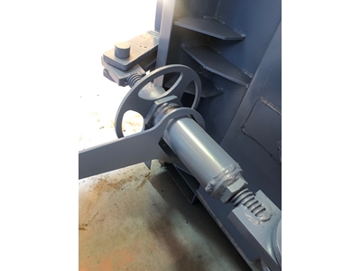 30 Ton Vertical Waste Baling Press - 5