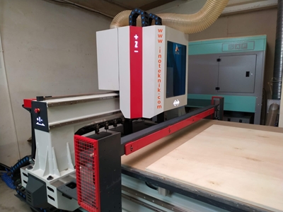 NOVEL2128 Cnc Router - 0