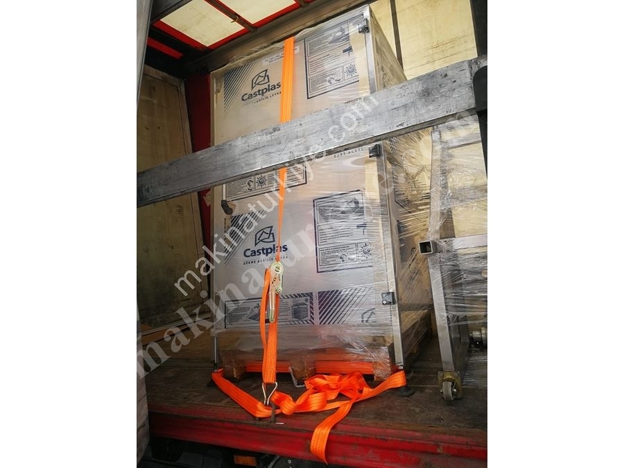 Second Hand Glass Water Filling Thermoforming Packaging Machine
