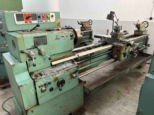 2000 Mm (500 Mm Çap) Üniversal Torna Tezgahı