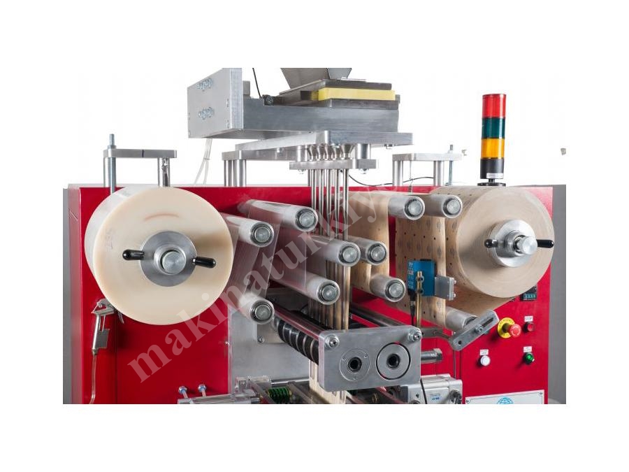 120 Pieces/Minute Square Vertical Filling Packing Machine