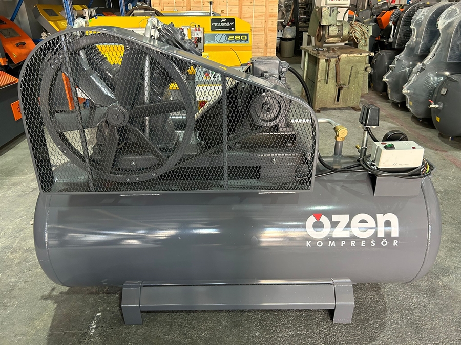 500 Lt (7,5 Hp) Pistonlu Hava Kompresörü