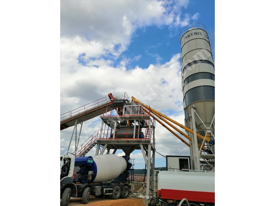 130 m³ /Saat Sabit Beton Santrali 