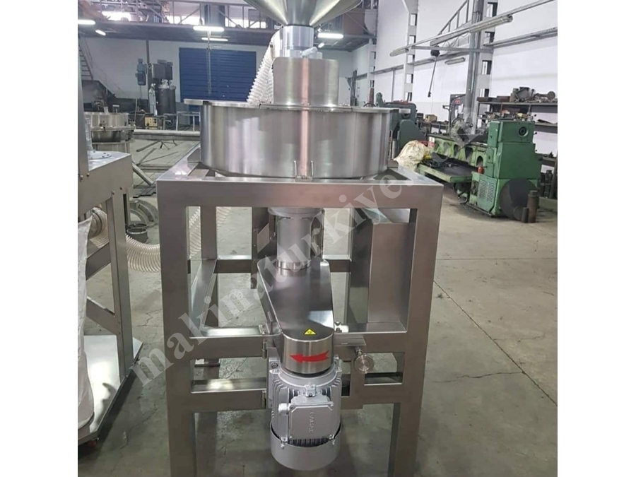 1000 Kg / Saat Kuruyemiş Soyma Makinası