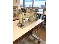 E40 Fully AutomaticThree-Phase Straight Stitch Sewing Machine - 3