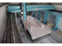 Machine composite pour la fabrication de moules - 0