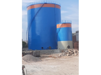 Liquid Raw Material Stock Tank - 6