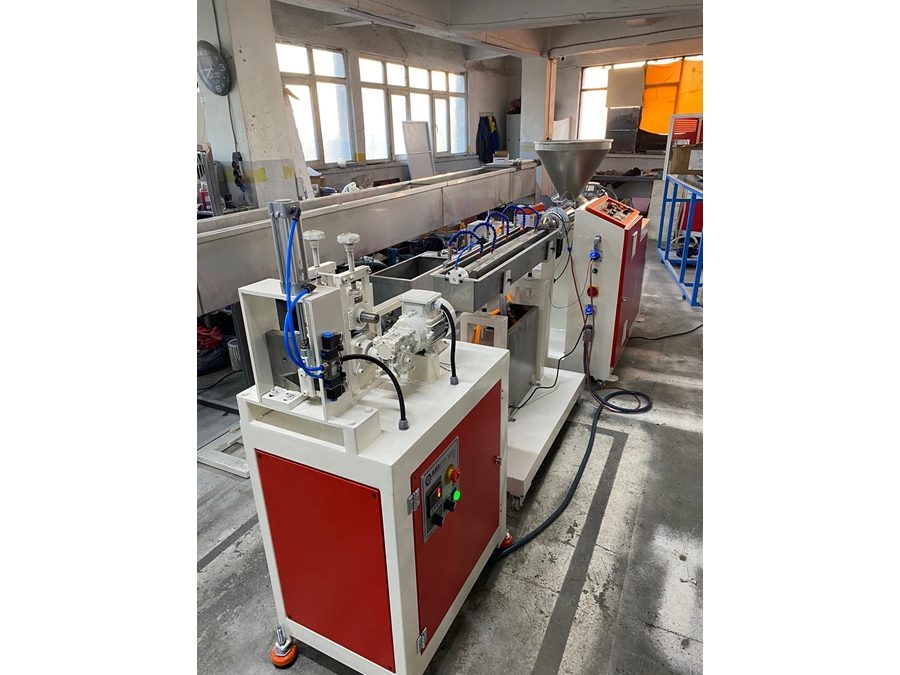 50 Stück Kunststoff PVC-Rohr Extruder