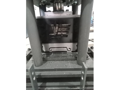 Özel Roll Form Makinesi ÇİFT CİDAR kepenk lameli çekme makinesi - 2