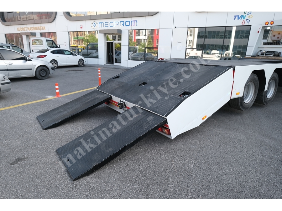 12 Ton Platformlu Lowbed Araç Kurtarma Oto Çekici