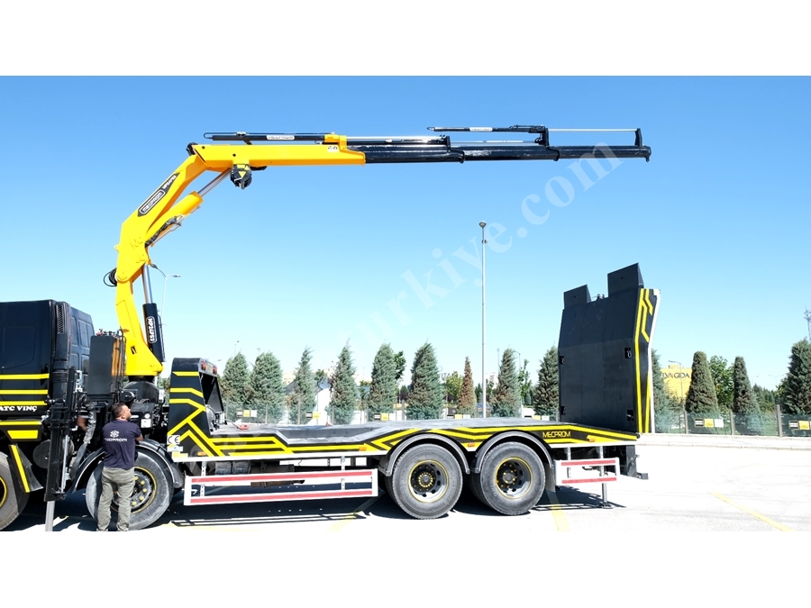 MP24 Katlanır Vinçli Platformlu Araç Kurtarma Oto Çekici
