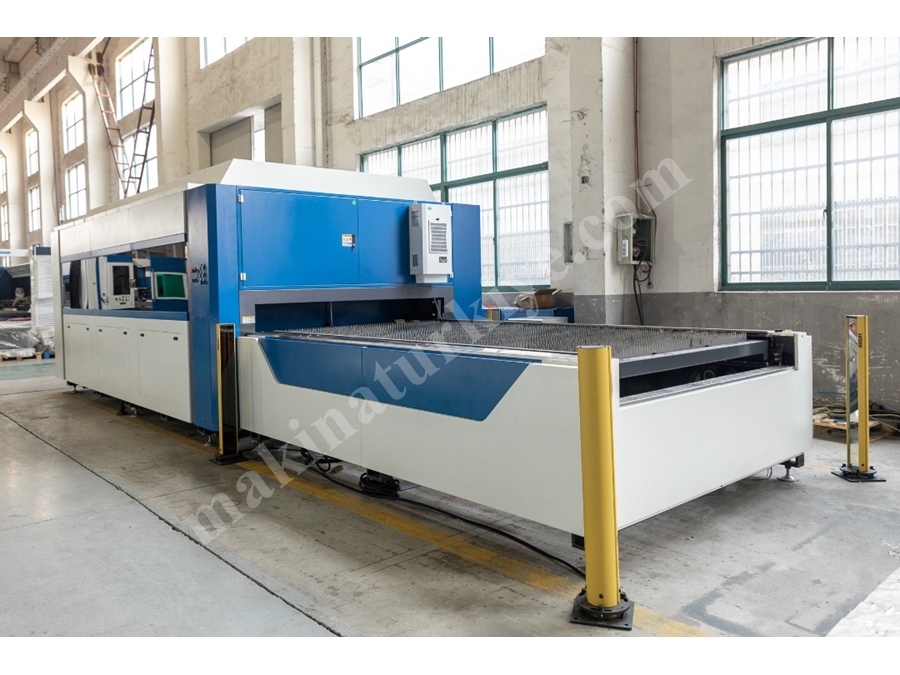 Accurl 6Kw Fiber Lazer Kesim Makinası 5 Yıl Garantili