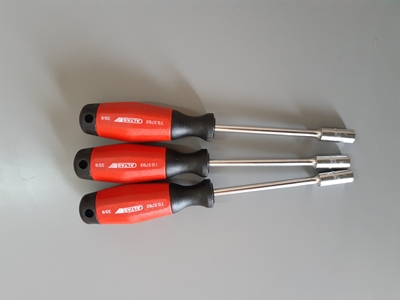 Großhandel Handwerkzeuge-Garagenausstattung-Hardwarematerialverkauf - 2