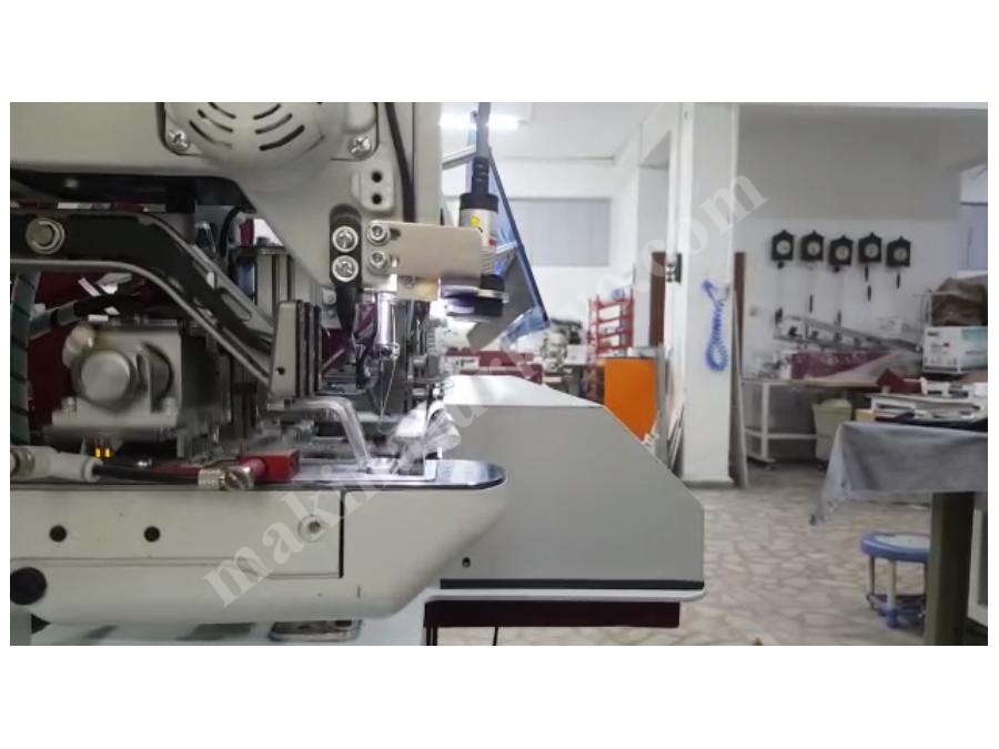 Tam Otomatik Üç Etiket Katlamalı Dikiş Ve Etiketleme Makinası