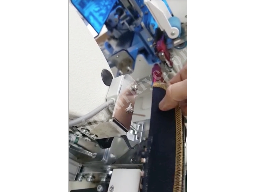 AG-020 Askılık Dikme Otomatı