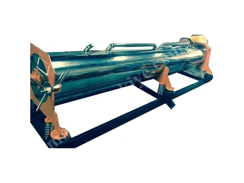 Venüs Tekerlekli Halı Sıkma Makinesi Vm 4200*38