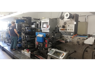 R 200 B Label Printing Machine - 2