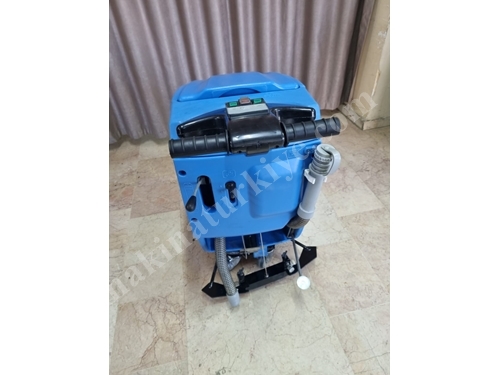Plower 430B (530mm) İticili Zemin Temizleme Makinası