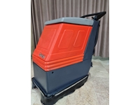 Compact Area Floor Cleaning Machine Battery-Powered German Cleaning Hako 430 Floor Washing - 6