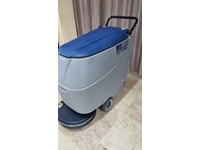 Laveuse de sol à poussée électrique avec batterie, machine de lavage italienne de 60 litres - 10