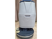 Battery-Powered Pushed Floor Cleaning Machine Italy Washing Machine 60 liters  - 8