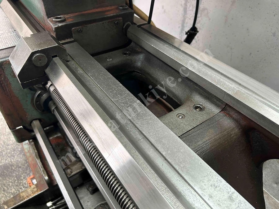 1000 Mm Slovak Üniversal Torna Tezgahı